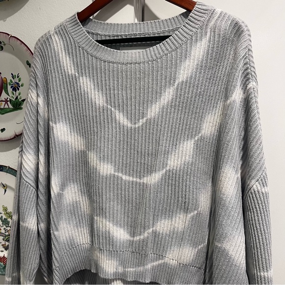 Pistola Eva Cropped Sweater in Blue Crush Revolve - Picture 3 of 8